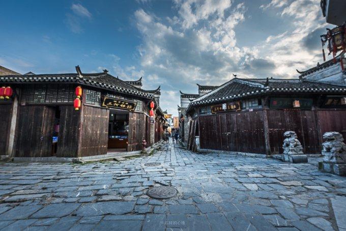 第三届全国危险化学品安全生产应急救援技术竞赛在宁夏回族自治区开幕